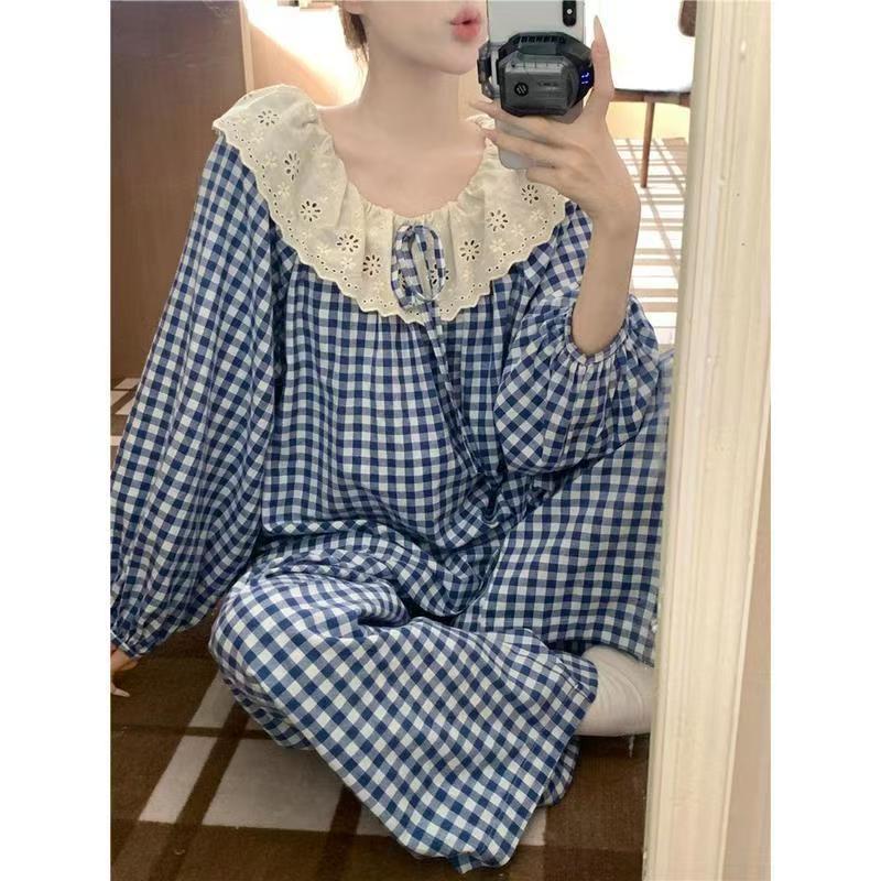 

Women s Cloud Cotton Pajamas with Lace Trim - Spring/Autumn Home Wear Set, Sweet Big Lapel, Round Neck M-L