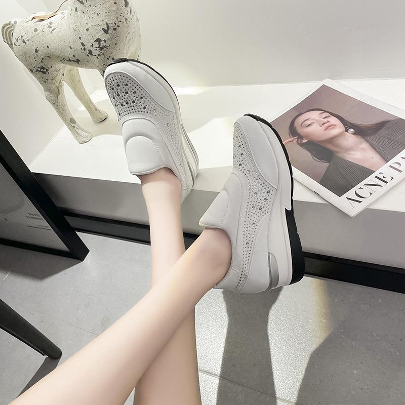 Women's Thick-Soled Sequined Solid-Color Slip-On Breathable Casual Shoes, Lightweight Height-Increasing Footwear, Available In Large Sizes.