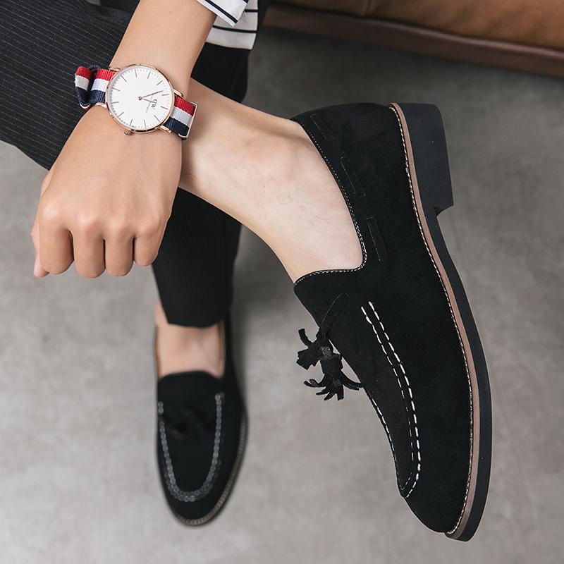 Italian quality in addition to cow suede tassel pointed toe shoes men's new denim style men's loafers moccasin new