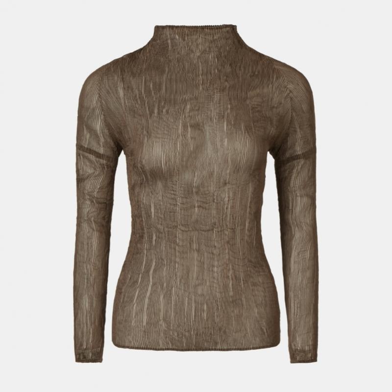 PleaTs Me Sheer Mock Neck PleaTed T shirT epTss026008