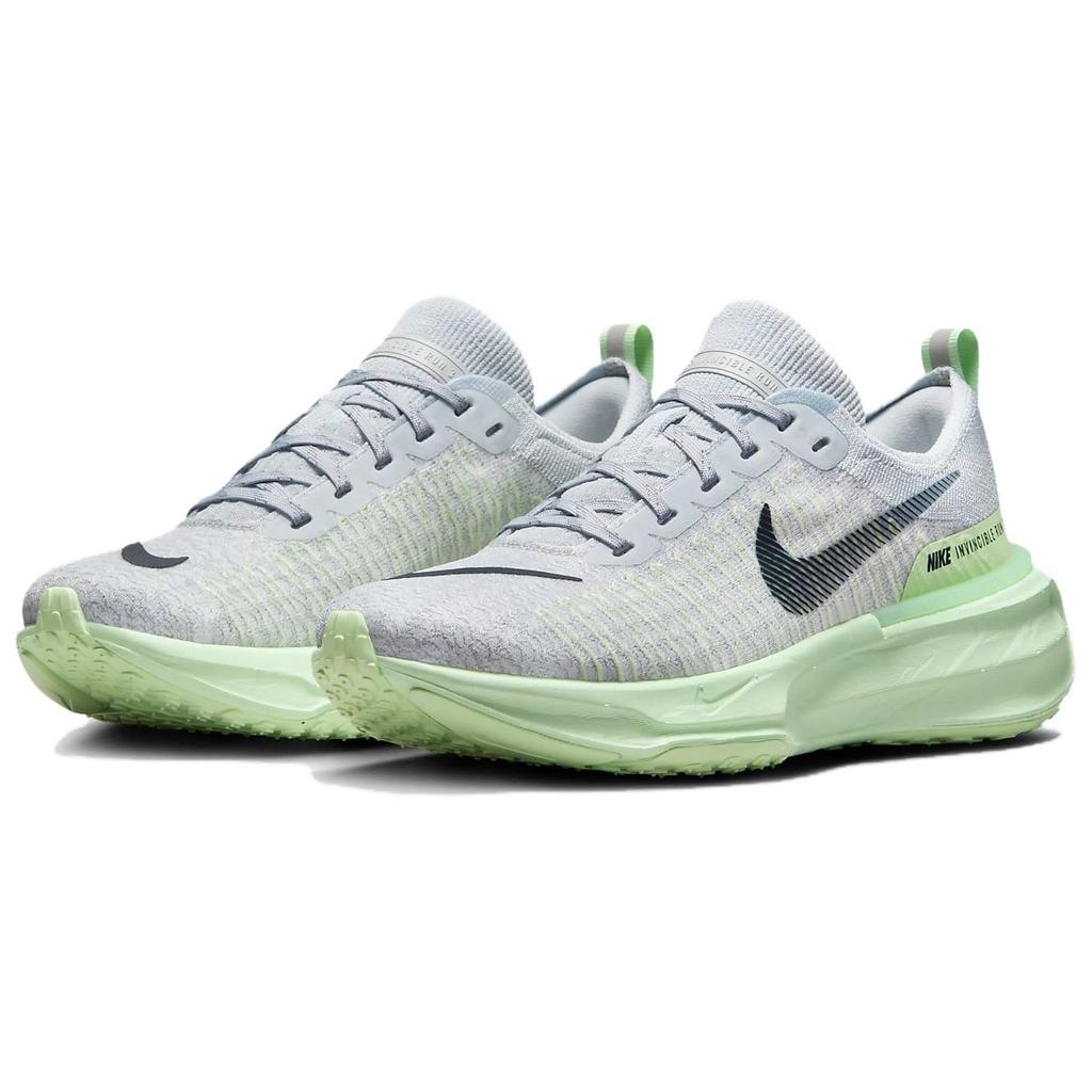 Nike ZoomX Invincible Run 3 Čistě platina Parní zelená Dámské DR2660-009