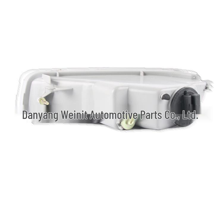 Toyota Corolla US Front Fog Light Assembly Bumper Lamp 81220-02060