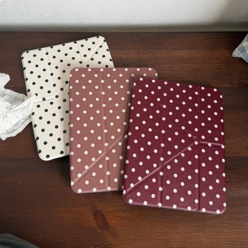 Custodia Buckle per iPad Pro 2021 - Pois a sei colori con design a cuoricini femminili