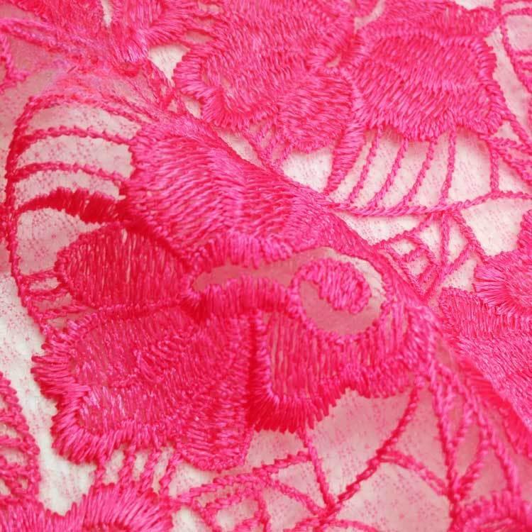 Koronkowe akcesoria w pełni rozpuszczalne w wodzie, tkanina haftowana jedwabiem poliestrowym, tkanina haftowana z siatką diamentową na spodzie