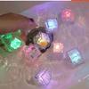 12 Pièces Jouets Lumineux LED pour Baignoire Bébé Colorés Imperméables Jouets Lumineux pour le Bain pour Garçons Filles Cadeau d'Anniversaire Noël pour Nourrisson