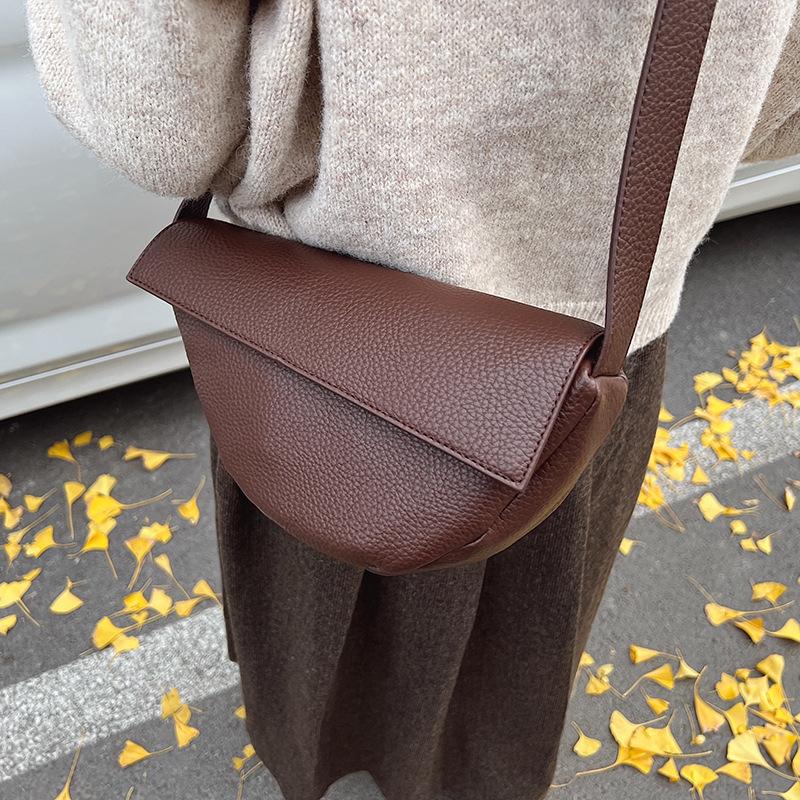 

Large capacity dumpling bag 2025 new nylon casual messenger bag travel shoulder bag 28*6*15