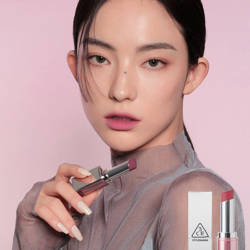 Размытая матовая помада MISTY DAY