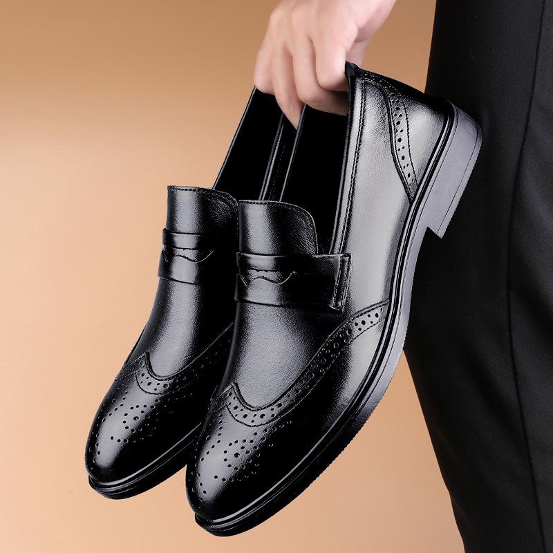 Carved Block Leather Business Dress Casual Leather Shoes Men's British Round Head Loafers Men's Shoes