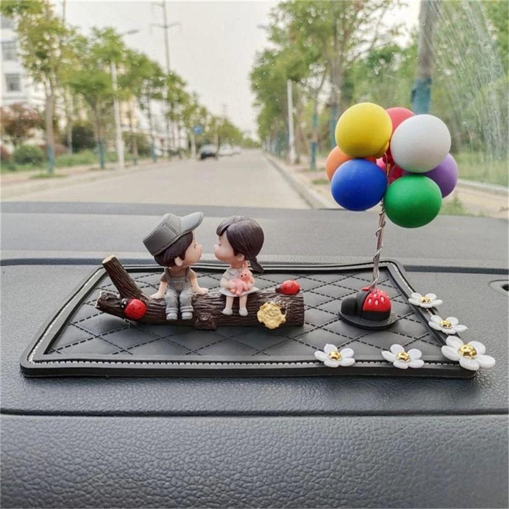 Anime Couples Action Figure Car Decoration Cartoon Couples Model Car Ornament Dashboard Figurine