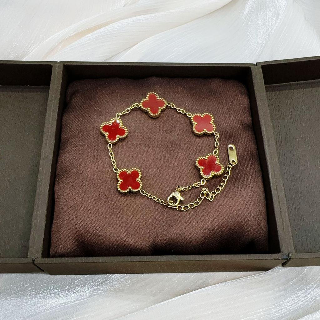 Fashion Titanium Steel Four-Leaf Clover Bracelet Women Do Not Lose Color Luxury High-Grade Hand Jewelry