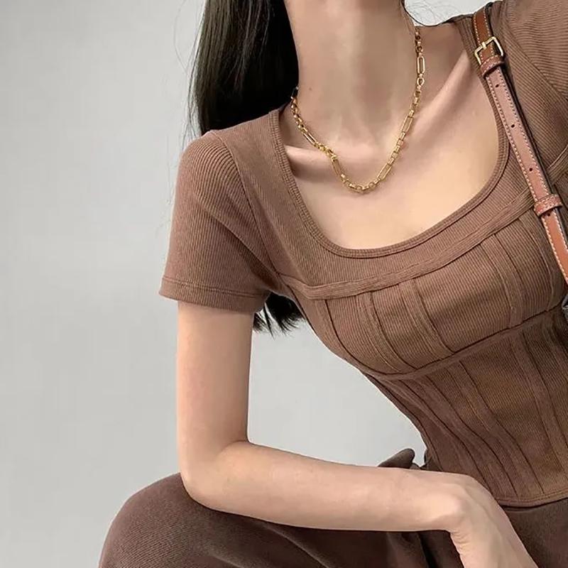 Léto Bright Line Černá Bílá Šedá Tričko Ženy Tenký čtvercový výstřih Krátký rukáv Oříznuté topy Dámské Trička pro volný čas