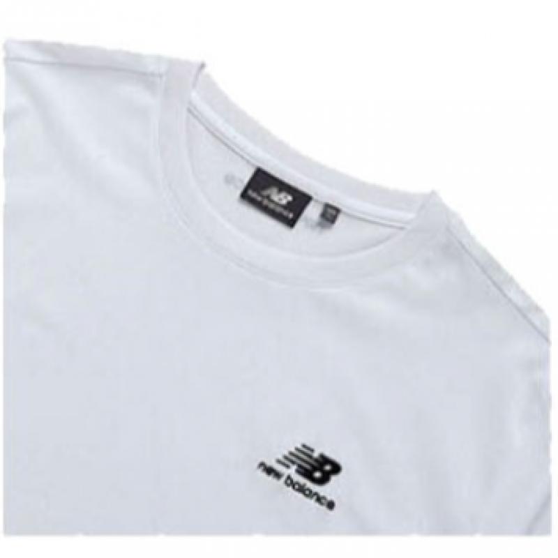 New Balance Club  Nbndd11013 Wh Essential Long Sleeve Tee Standard Fit Unisex Sweatshirt