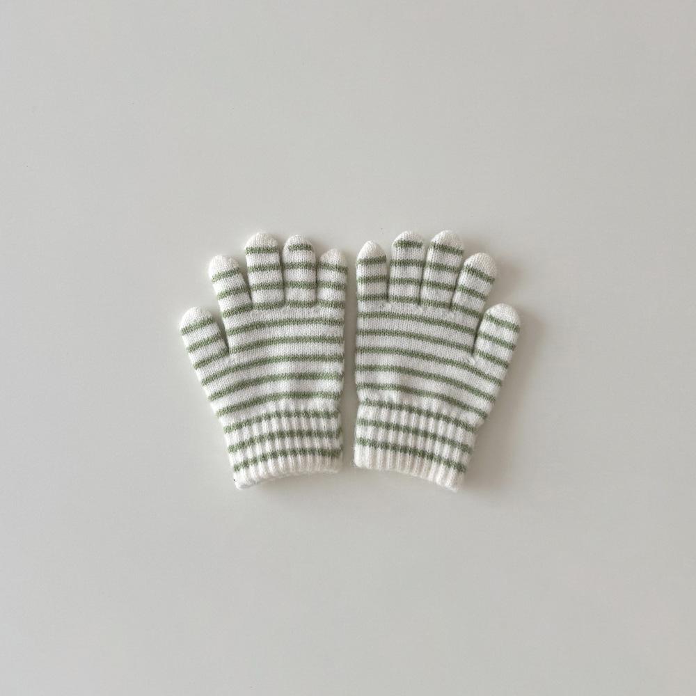 Kids Solid Color Knitted Gloves for 5-10years Students Winter Warmth Outdoor Cycling and Daily Cold Weather Wear Mittens