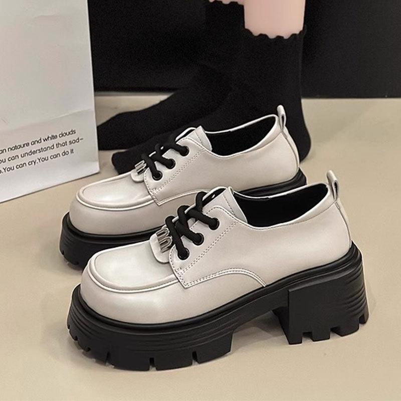 

Маленькие кожаные туфли на шнуровке в британском стиле женские весенне-осенние новые модные универсальные лоферы на платформе одинарные туфли 40