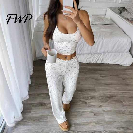 Casual Home Wear for Apartment Living Women Pajamas Set with Floral Print, Sleeveless U Neck Elegant Camisole Lounge Sets And Pants, Sexy Comfortable