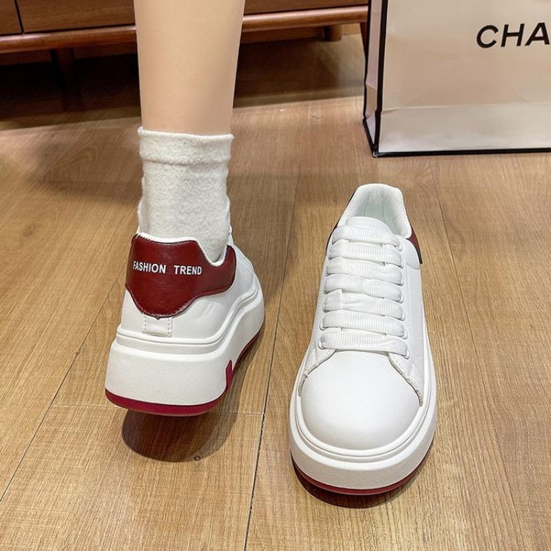 Fashion 2025 New Luxury Skateboarding White Shoes for Women Loafers Thick-Soled Gym Sports Womens Sneakers Tenis Feminino Zapatos Mujer
