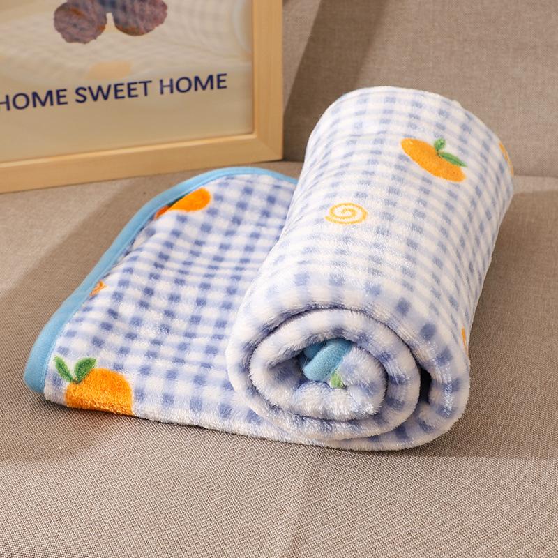 Pets autumn and winter anti-cold and warm sleeping blankets puppies coral fleece quilts dog supplies