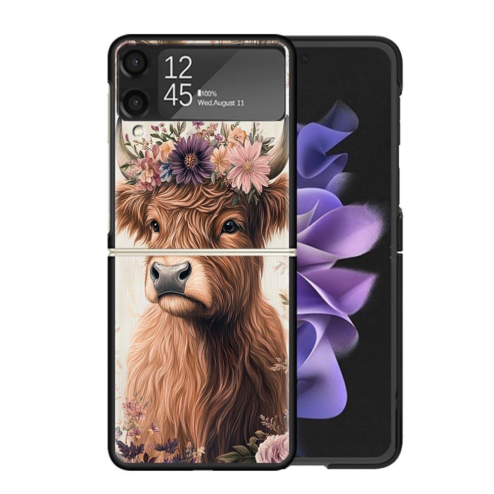 Cute Highland Cow Cases For Samsung Galaxy Z Flip 4 5 6 7 3 Z Flip7 Flip6 Flip4 Flip5 Flip3 5G Hard Shockproof Fundas Cover Gala