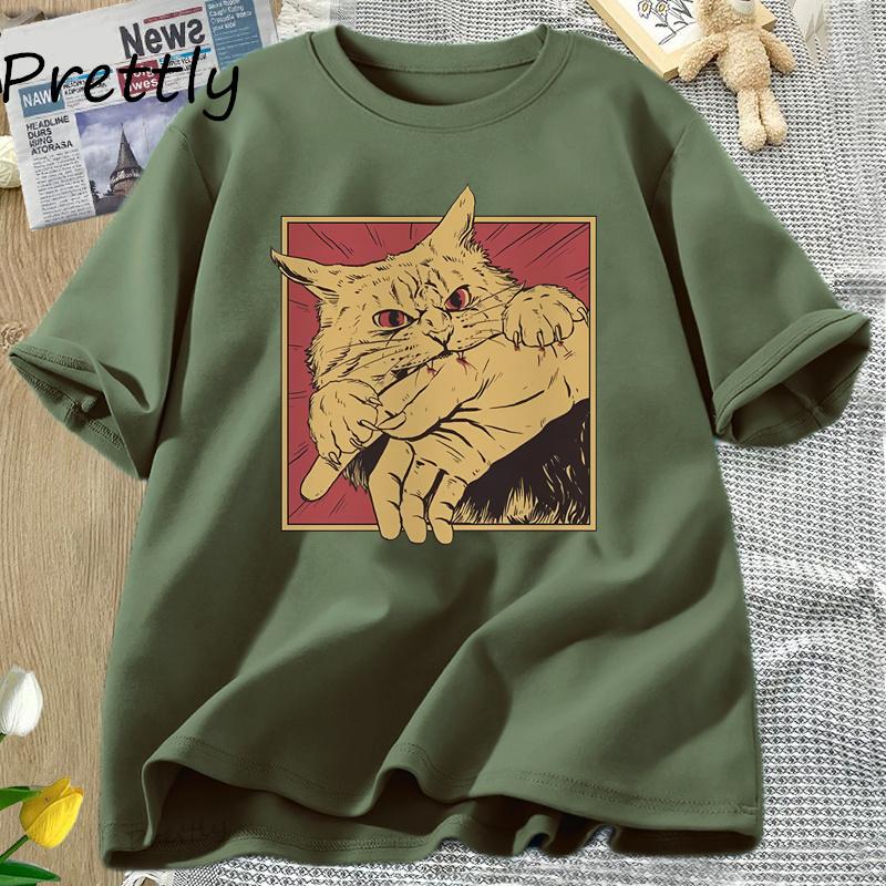 Vintage Cat Bite T Shirt Japanese Horror Retro Graphic Tee Horror Cats Crazy T Shirts Men Women Fashion Short Sleeve Tees