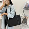 Stylish Nylon Women's Shoulder Bag 2023 Trendy Large Capacity Tote For Daily Use