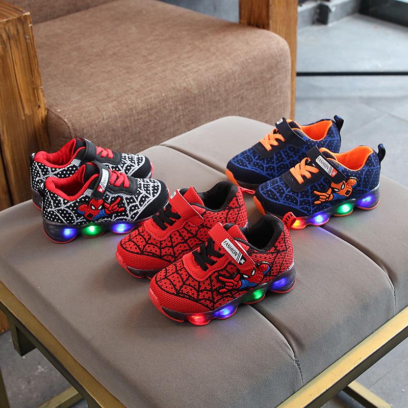 Scarpe Sportive in Rete LED per Bambini - Ragazzi e Ragazze, Età 1-9 Anni, Stile Coreano Primavera/Autunno 2023