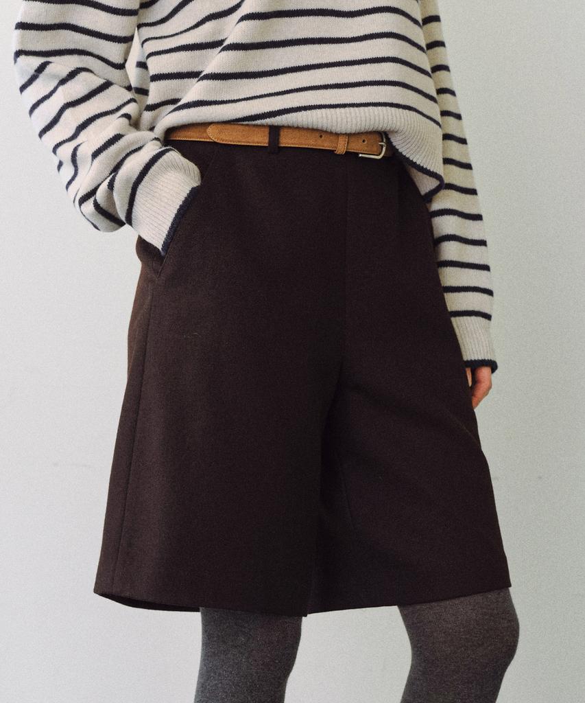 Yulago Wool Bermuda Pants