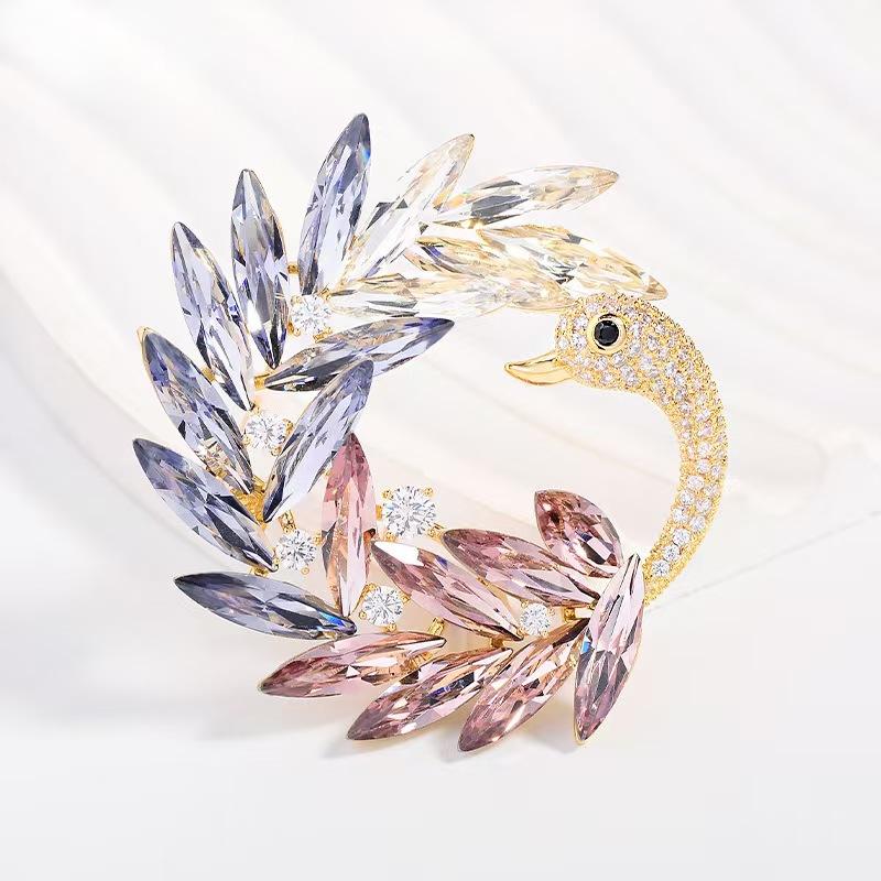 Light luxury versatile imitation crystal swan brooch retro gradual change blue swan jacket corsage ring pin