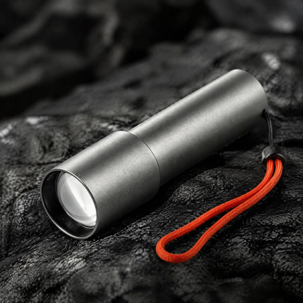 Waterproof Telescopic Zoom Flashlight Rechargeable White Laser Flashlight Home