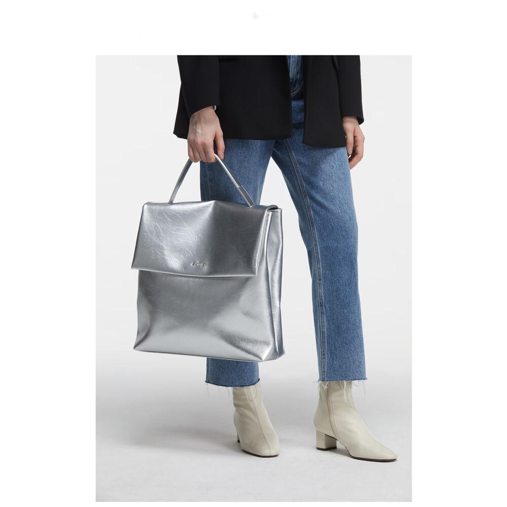 Rucksack Damenmode Minderheit Großraumrucksack Pendlertasche Laser Silber Länge 35cm breit 12cm hoch 36cm