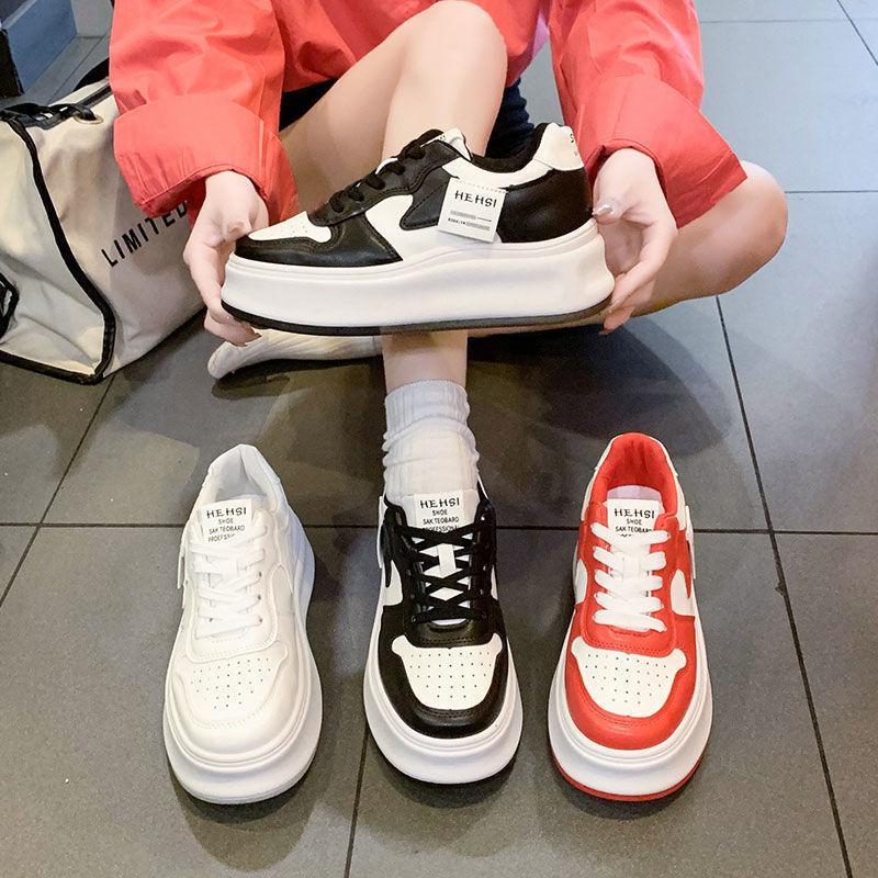 European Station Muffin Thick-soled Soft Leather Casual Shoes 2025 Early Spring Small Height Increase Casual White Shoes Student Shoes