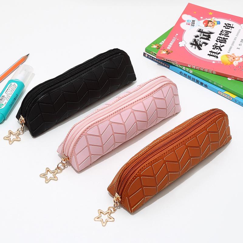 Colorful Crocodile Pattern PU Leather Pencil Case - Soft, Large Capacity, Zippered Storage Bag for Students