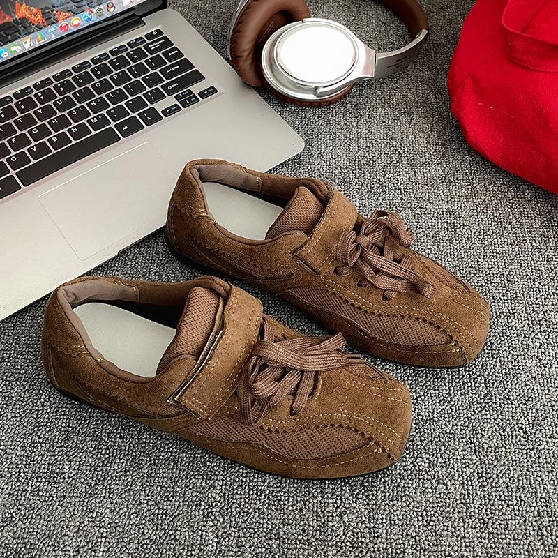 Trend black popular retro flat casual shoes women's 2025 new summer versatile ballet Forrest Gump training shoes