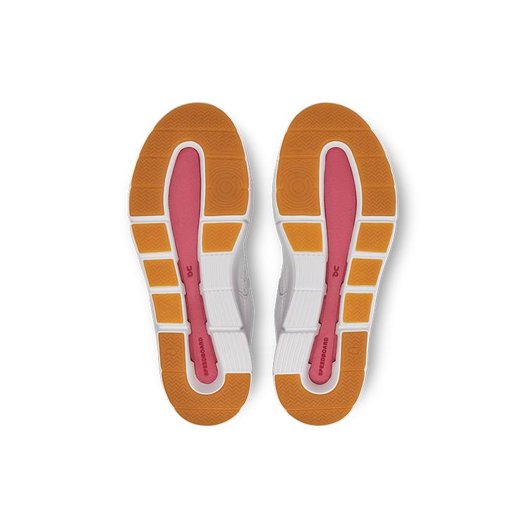 On The Roger Clubhouse White Rosewood Women's 48.98505