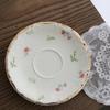Filiżanka kawy koreański Retro kremowy żółty duszpasterski kwiatowy maswerk złoty ceramiczny angielski popołudniowy deser kwiatowa filiżanka do herbaty i spodek