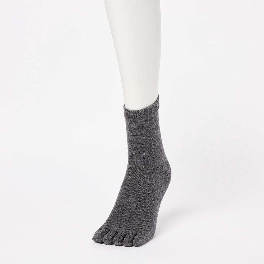 Uniqlo Japan Finger Half Socks
