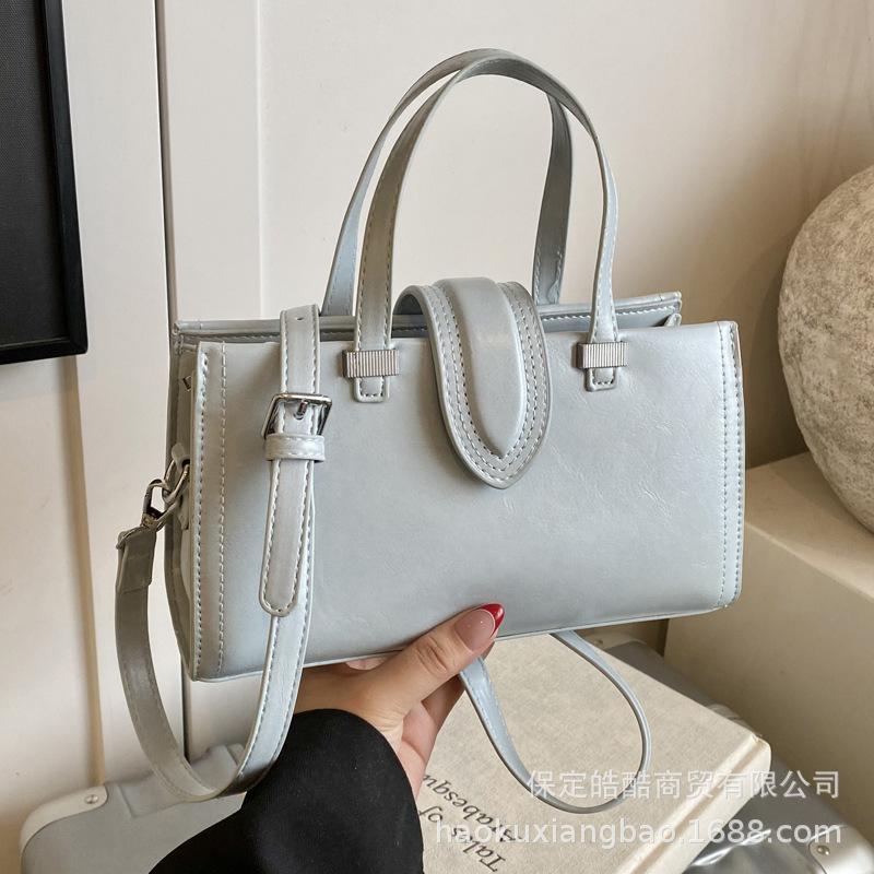 Premium sense big bag women's bag 2025 new trendy Korean version large capacity handbag spring and summer retro commuter tote bag