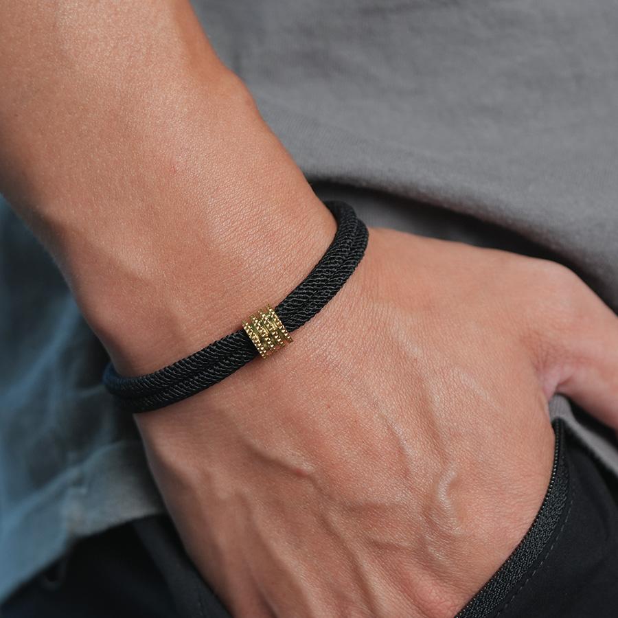 Bransoletka Noter Unique String dla mężczyzn ze stali nierdzewnej z zapięciem na klamrę i zawieszką, klasa A, 4 mm, z tkaniny Milan Thread, Pulseria Homme