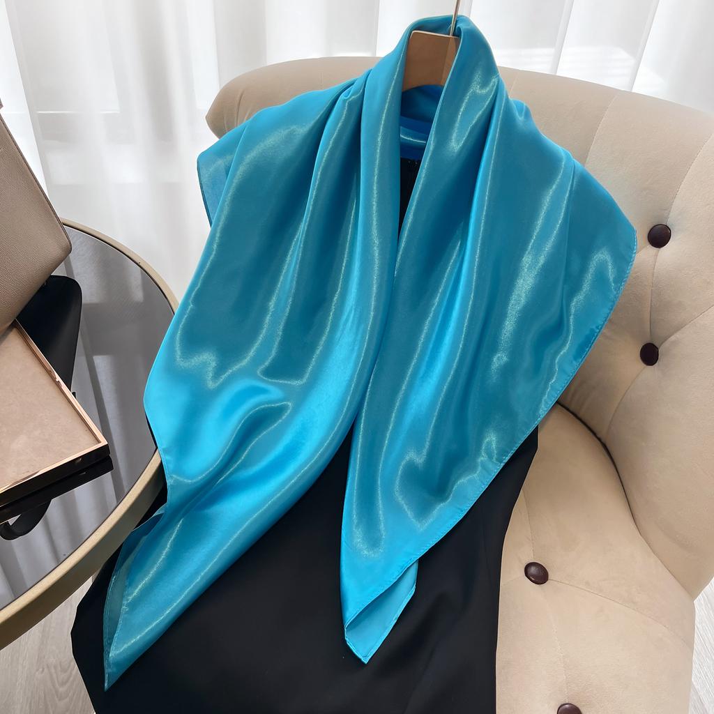 Ny Lyxig Sidenhuvudduk Dam Sommar Foulard Fyrkantig Huvud Hijab Scarfar För Damer Märke Sjalar 90*90 Sidenscarf Muslim Hi