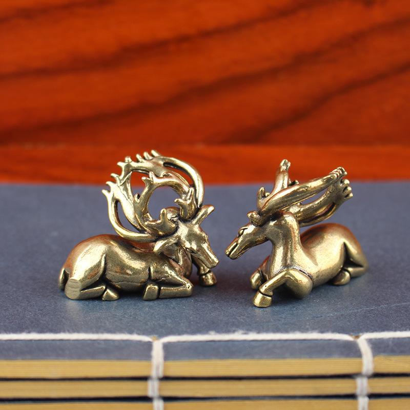 Solid Brass Elk Figurines Retro Animal Moose Small Statue Desk Ornament Tea Pet Table Decorations Crafts Accessories Child Gifts