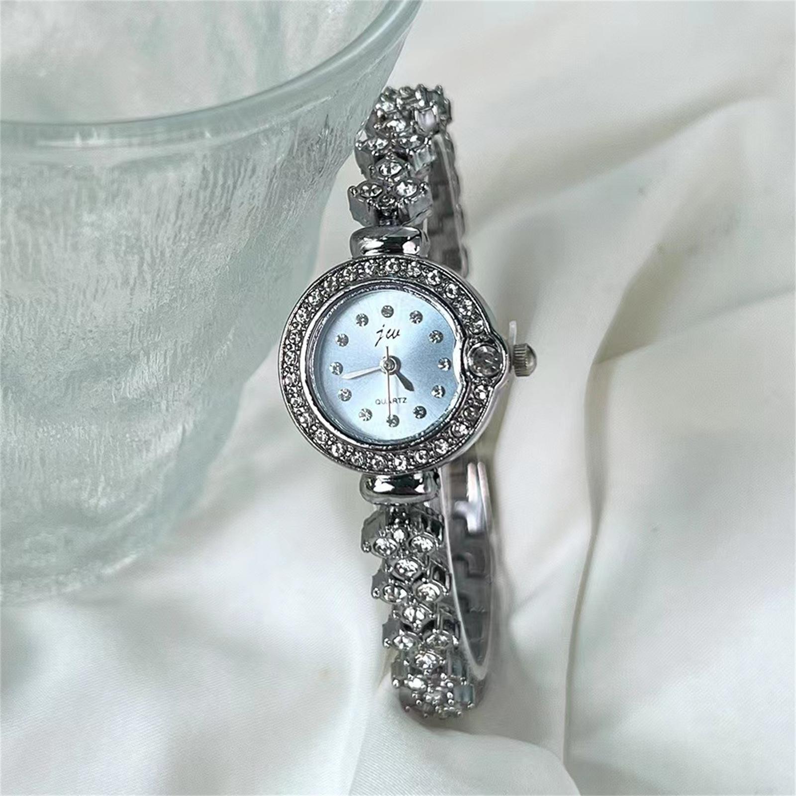 

Женские модные кожаные часы One Size