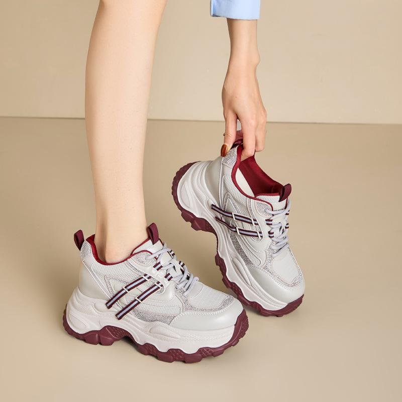 Height-increasing Dad Shoes 2026 Spring Versatile Thick-soled Small Light Shoes Casual Sports Super Soft