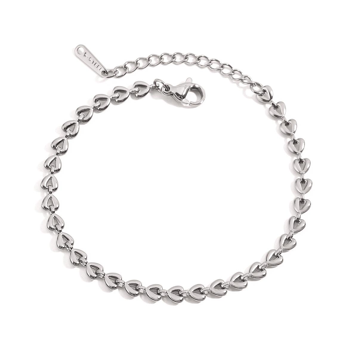 

Yori Arrivals Stainless Steel Hollow Heart Braided Bracelet Prevent Allergy Golden PVD Plated Fashion Charm Jewelry