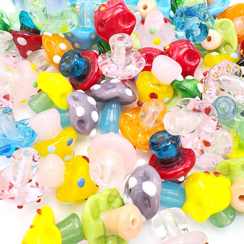 Red Umbrella Poisonous Mushroom Glass Beads for DIY Jewelry: Handmade Lampwork Beading Materials for Bracelets and Necklaces.
