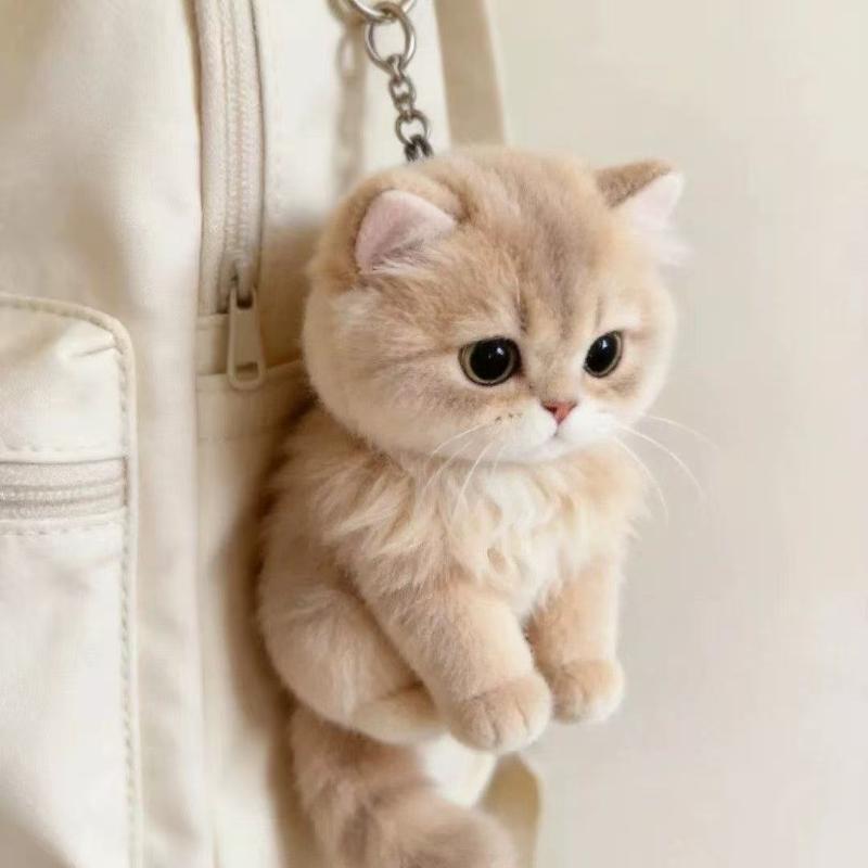 Cute Cartoon Kitten Pendant Cat Keychain Metal Clip Furry Texture Soft Realistic Kitten Shape Bag Charm Animal Keychain Gift