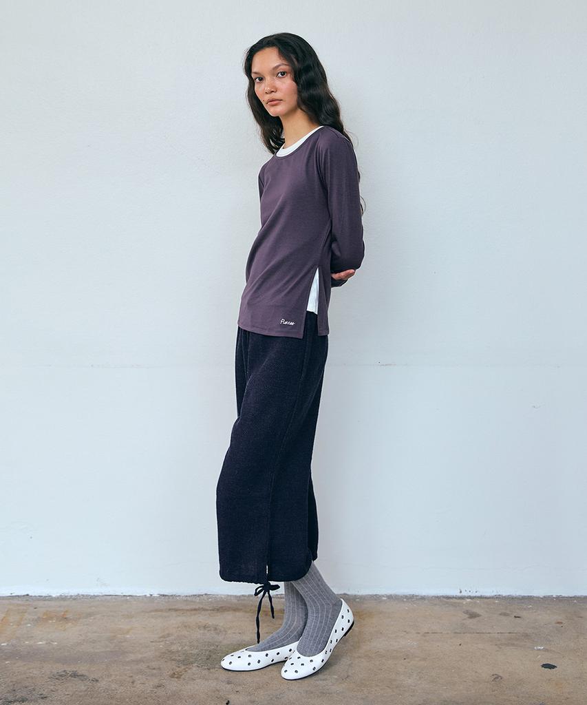 PISCESS Side Slit Long Sleeve Top_Charcoal