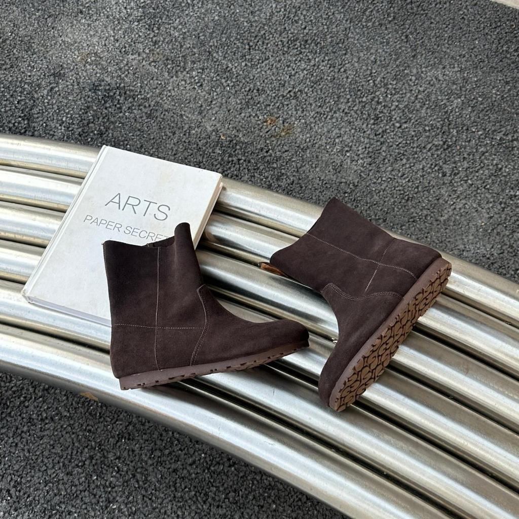 Women's Vintage Genuine Leather Ankle Boots - Soft Sole, Slim Fit, Two-Wear Martin Style, Autumn 2025 Collection