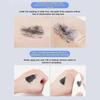 Die Brown Olivia Blaire Eisenstäbchen-Mascara, ein metallischer Stab ohne Borsten für einen 3D-Schwung-Wimperneffekt.