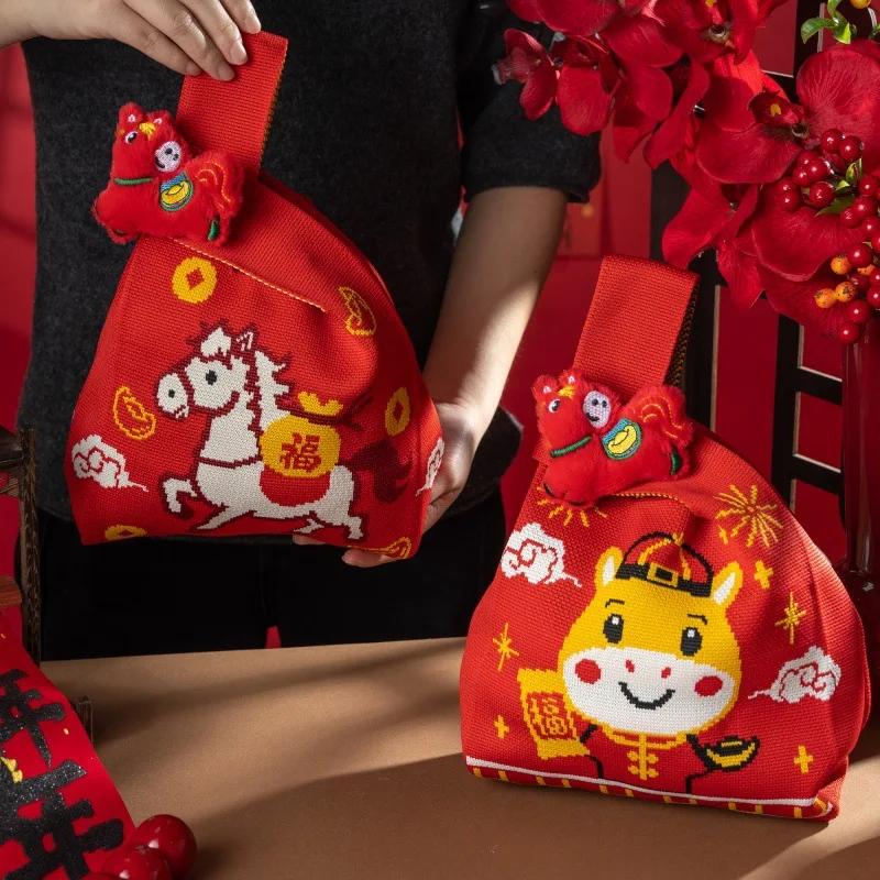 2026 Horse Year Cartoon Mascot Pony Knitted Gift Bag Handheld Candy Bag Knot Wrist Bag Cute Tote Bag Reusable Shopping Bags