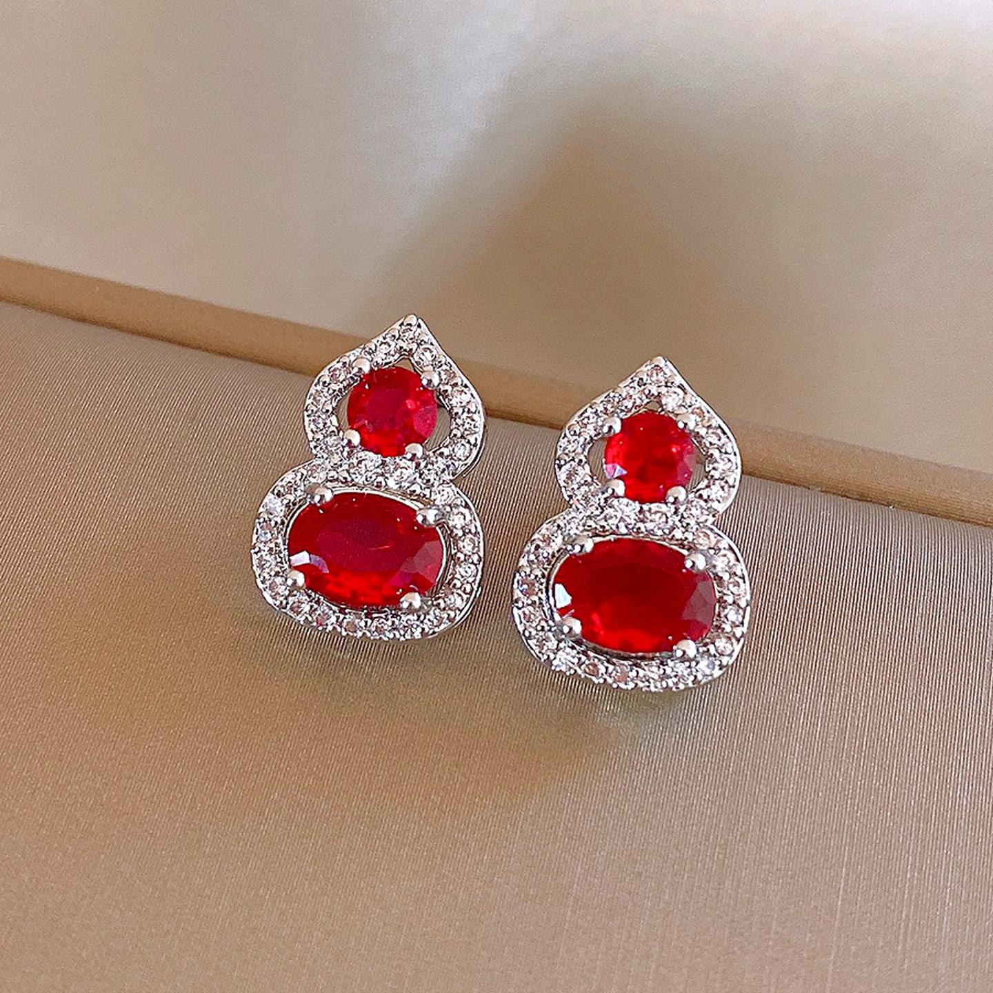 Medieval court style red zircon gourd stud earrings exquisite temperament earrings