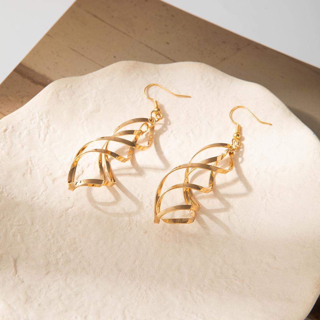 Orecchini Prismatici Semplici a Spirale Personalità Moda Temperamento Doppio Cerchio Geometrici Vuoti Gancio per Orecchio Donna
